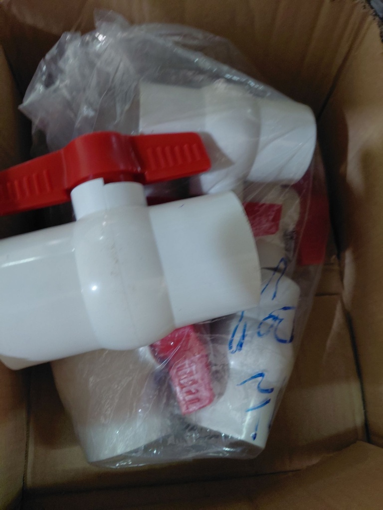 1 1/2" Ball Valve PVC