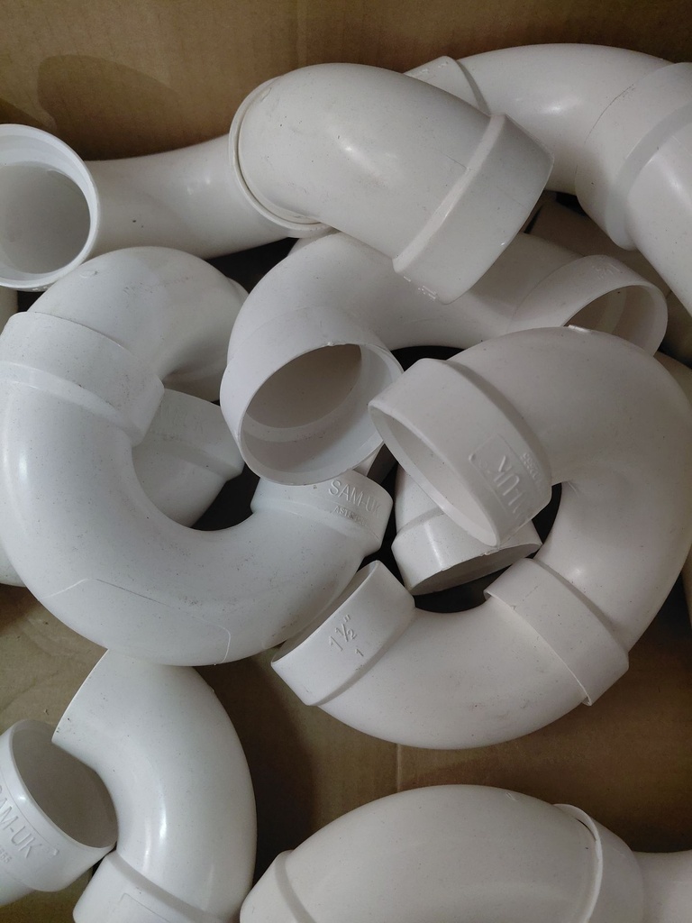 1 1/2" PVC P-Trap