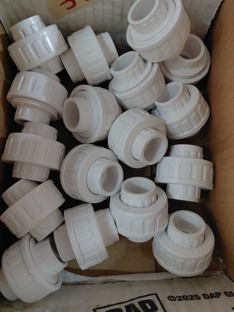 1/2" PVC Union