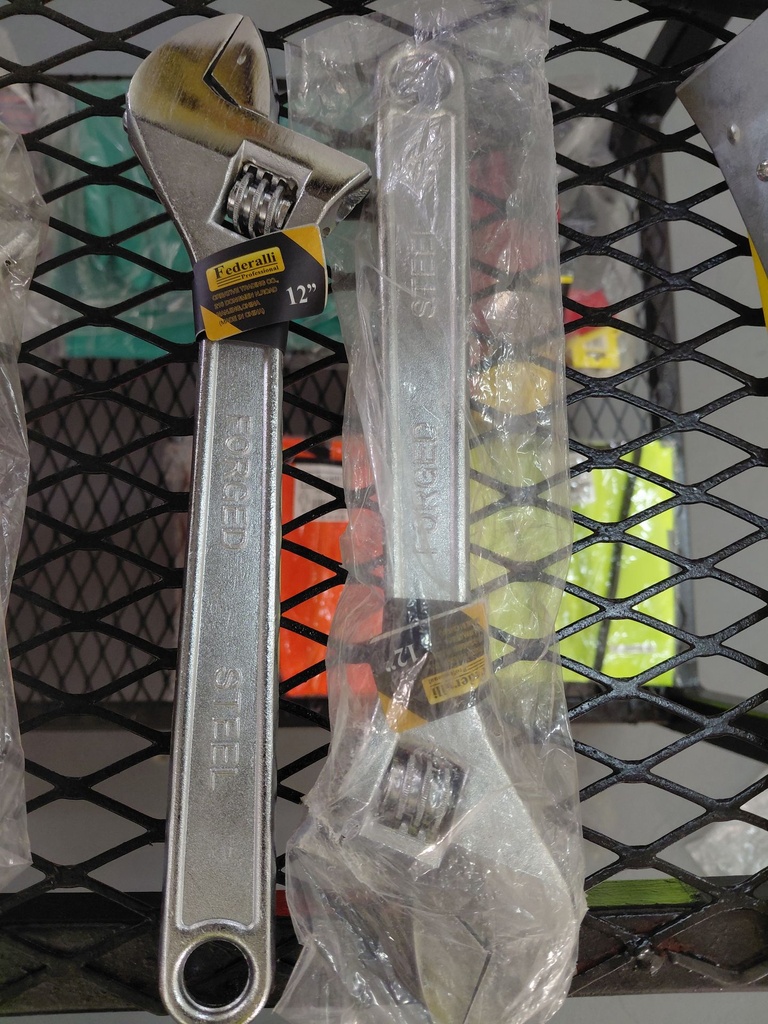 12" ADJUSTABLE WRENCH FD02002112